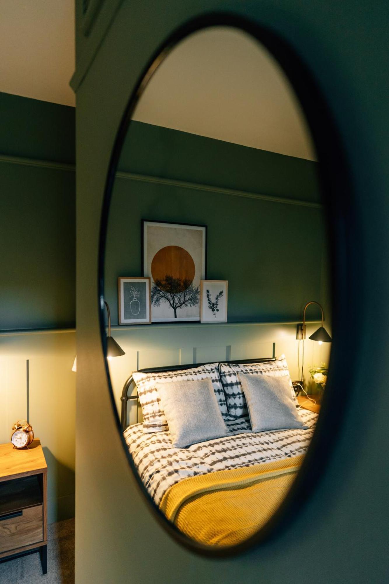 Sanctuary-By-Sea Apartment เวอร์ทิง ภายนอก รูปภาพ